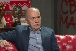 Đurović: "Zvezda može da prođe lepo u Milanu"!
